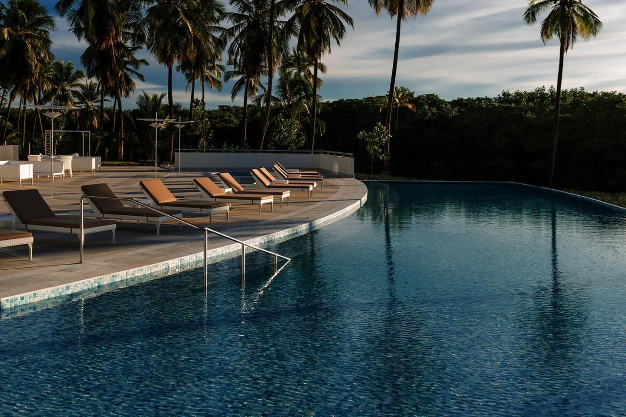 Sheraton Reserva Do Paiva Cabo de Santo Agostinho Exterior foto The pool at the hotel