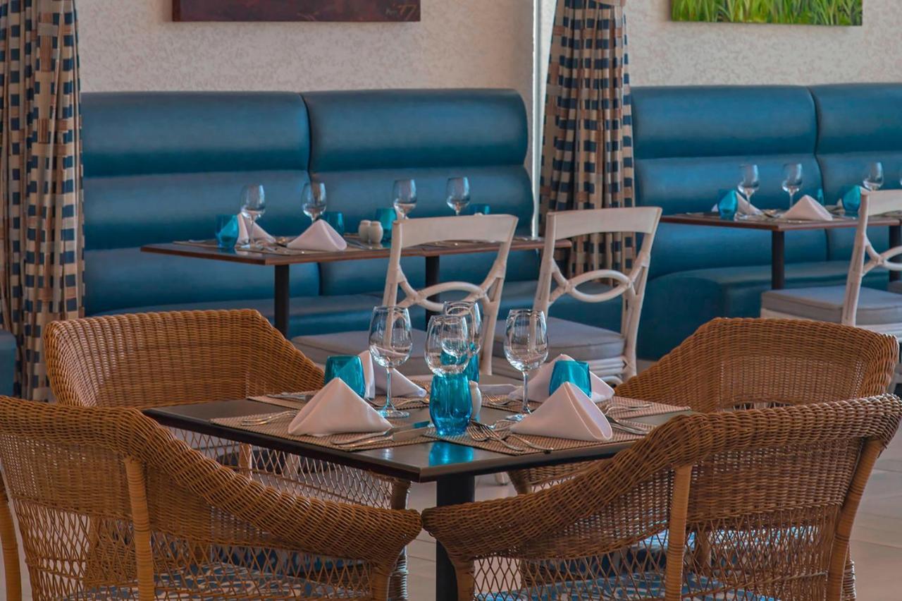 Sheraton Reserva Do Paiva Cabo de Santo Agostinho Exterior foto The restaurant